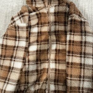 Plaid Sherpa Jacket in Brown and Cream